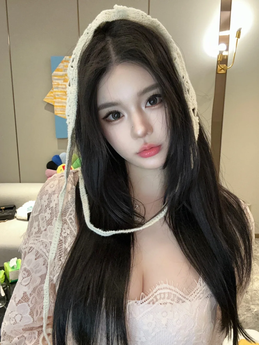应该不止我一个人被她迷住了吧