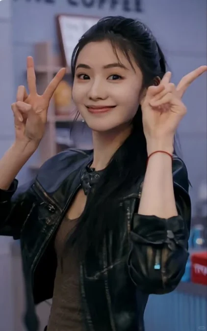 最近迷上这个女孩纸😍