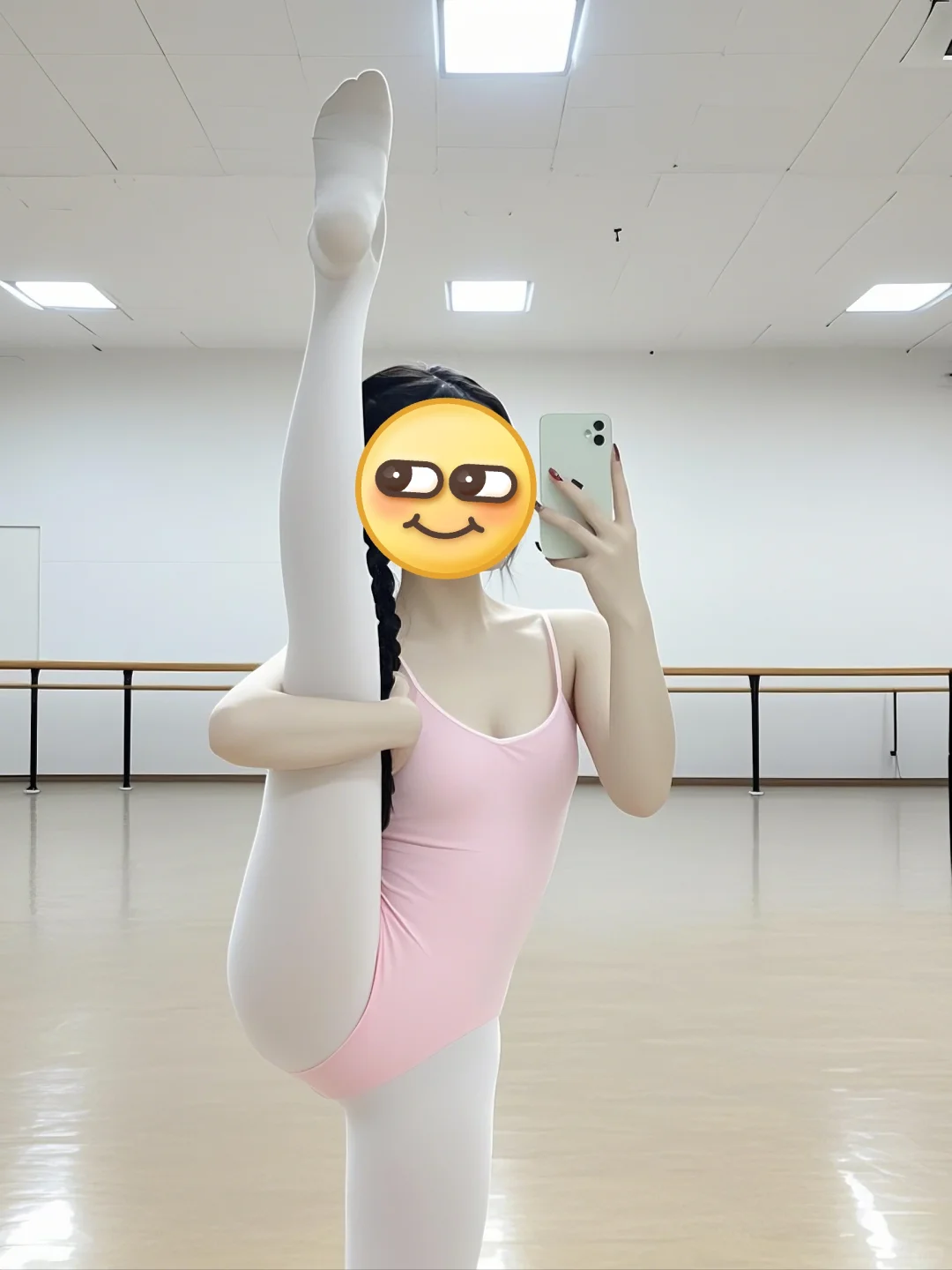 跳舞要像姐姐一样认真🧚