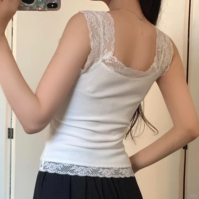 纯欲蕾丝边背心