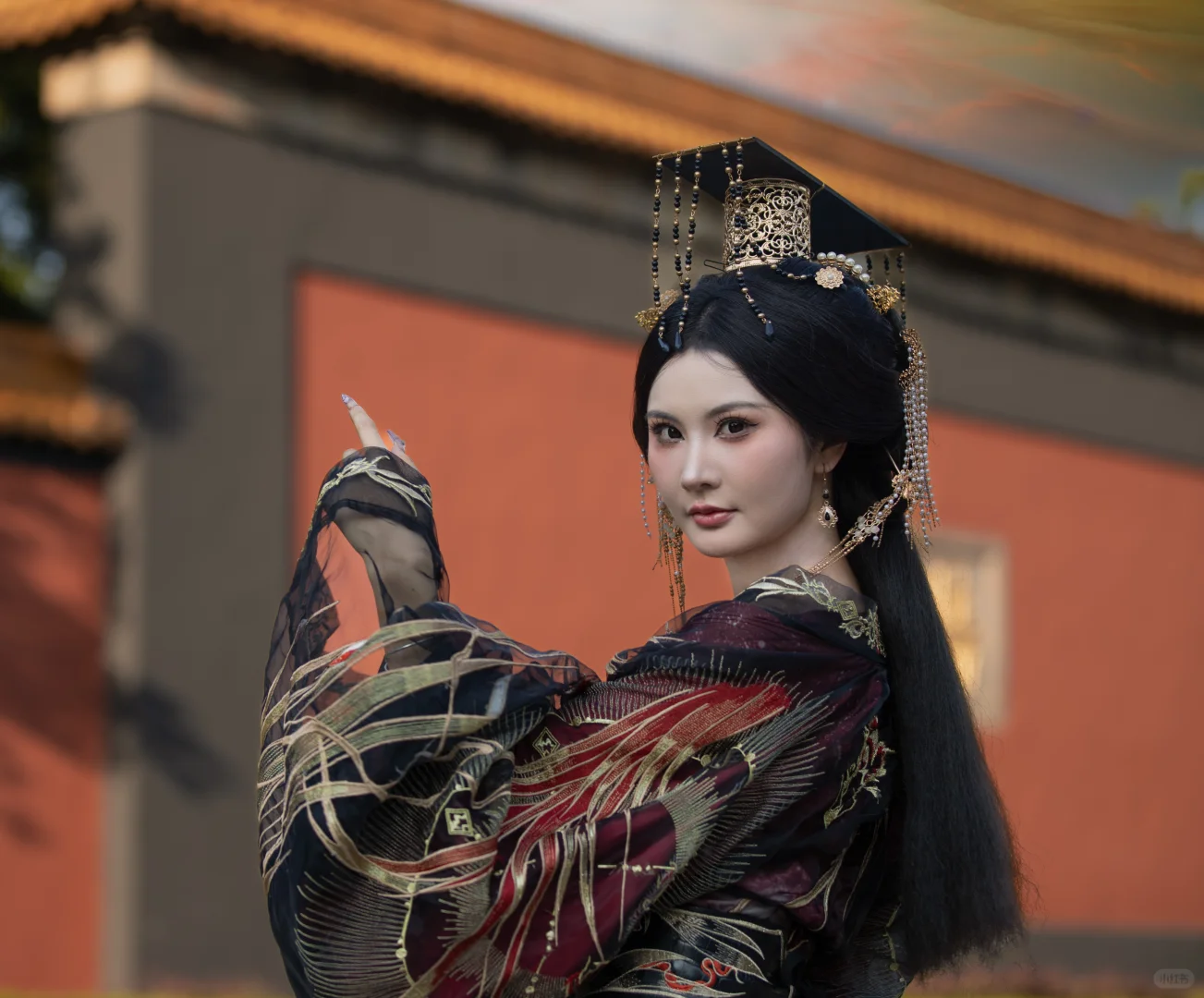 怎么会有这么美的汉服呀～