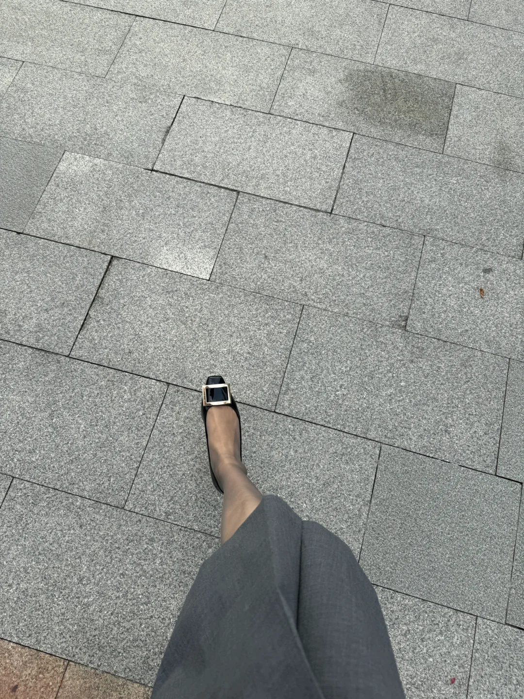 挑战丝袜通勤的第六十四天