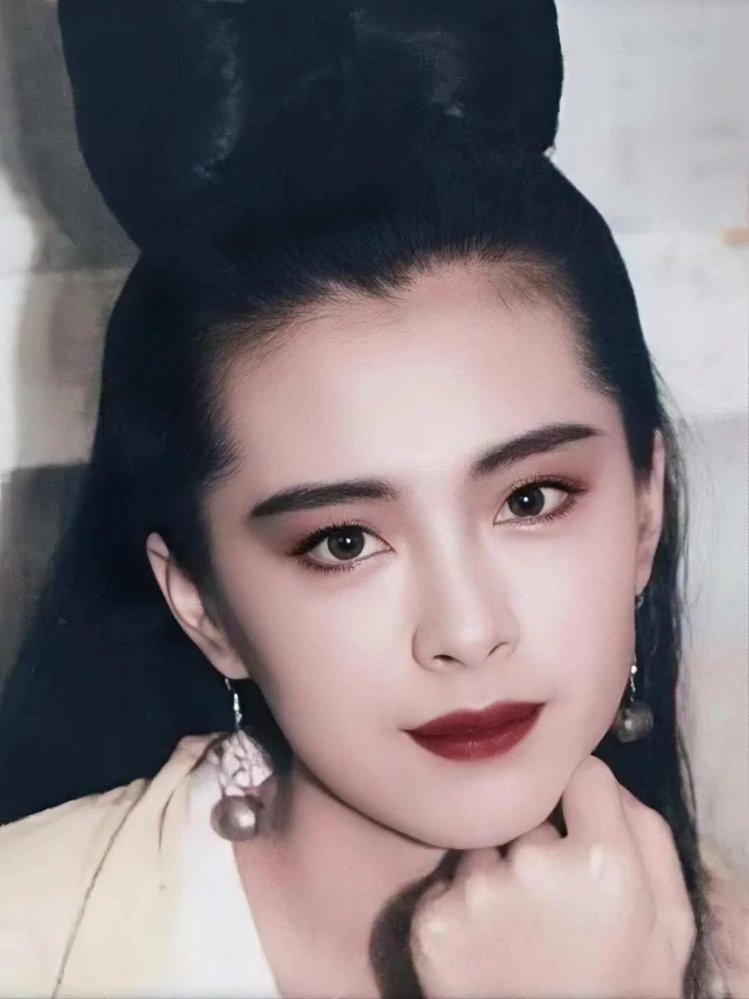王祖贤的美貌在现在的内娱是什么水平？