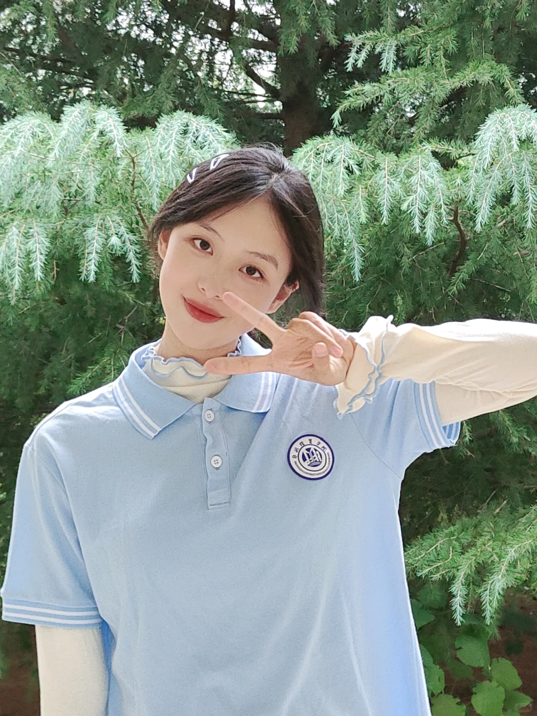 大家大学也有校服吗!