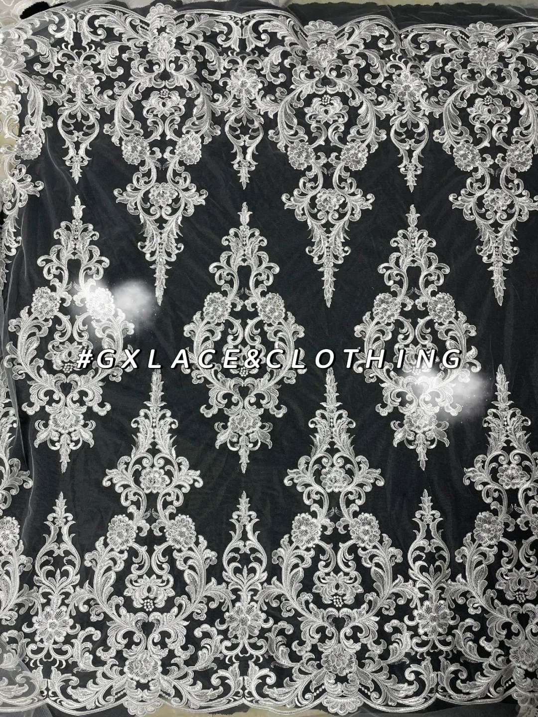 经典蕾丝款每日分享｜优雅中带点复古风