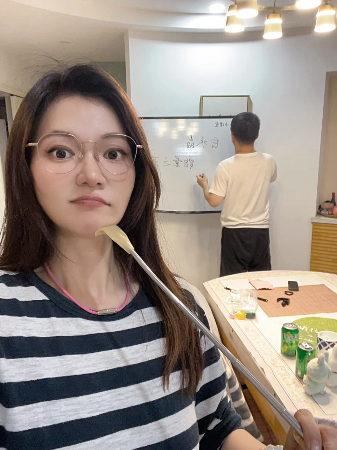 教LABUBU学习2025年高考作文题