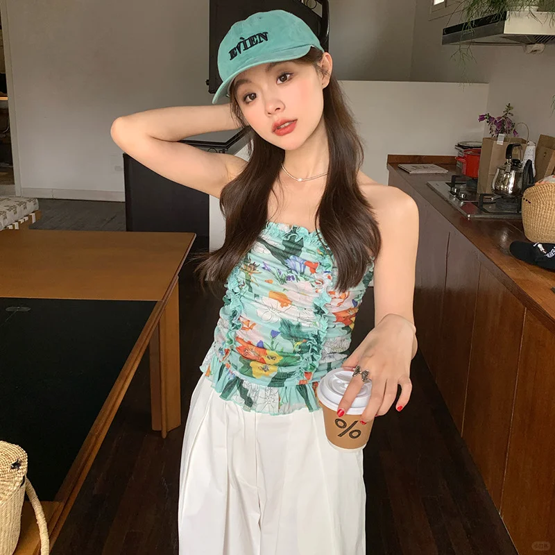 👗露背碎花太甜辣！2025夏夏新宠