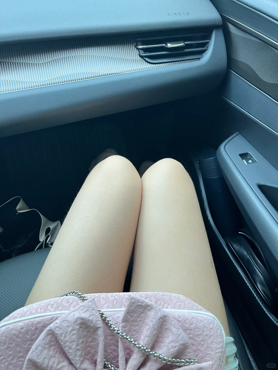 夏天露腿吧🌷