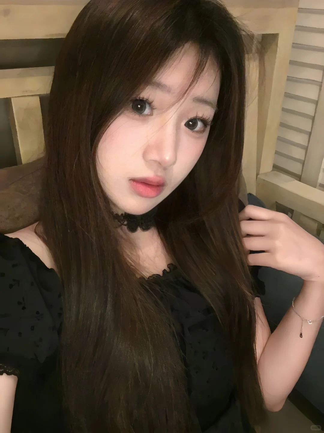 好像有点像这个耶/•᷅•᷄\୭