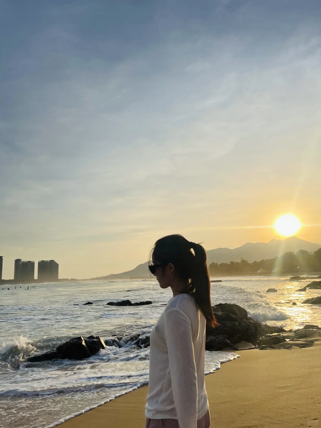 海边和洞洞鞋好搭