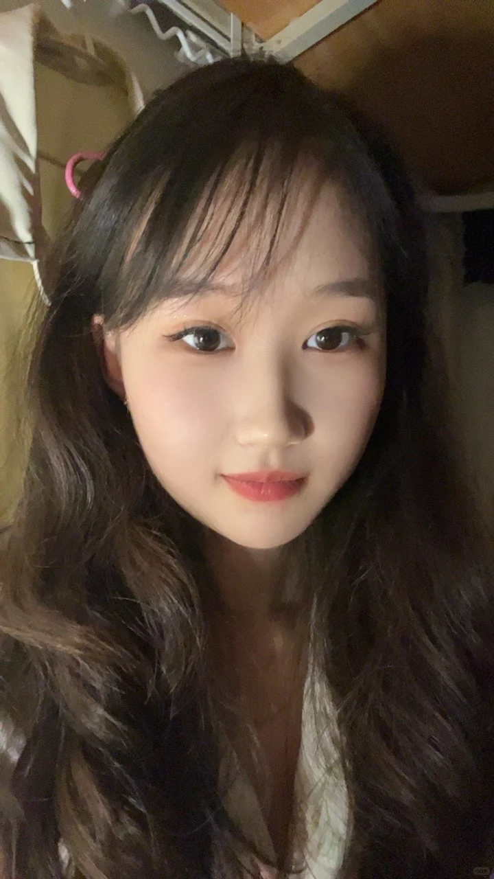 有女朋友真好，真好看啊哈哈哈哈