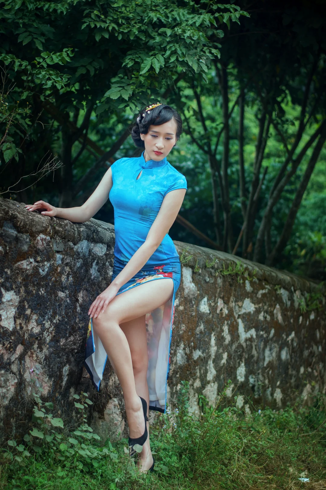 穿旗袍的女人最有女人味，