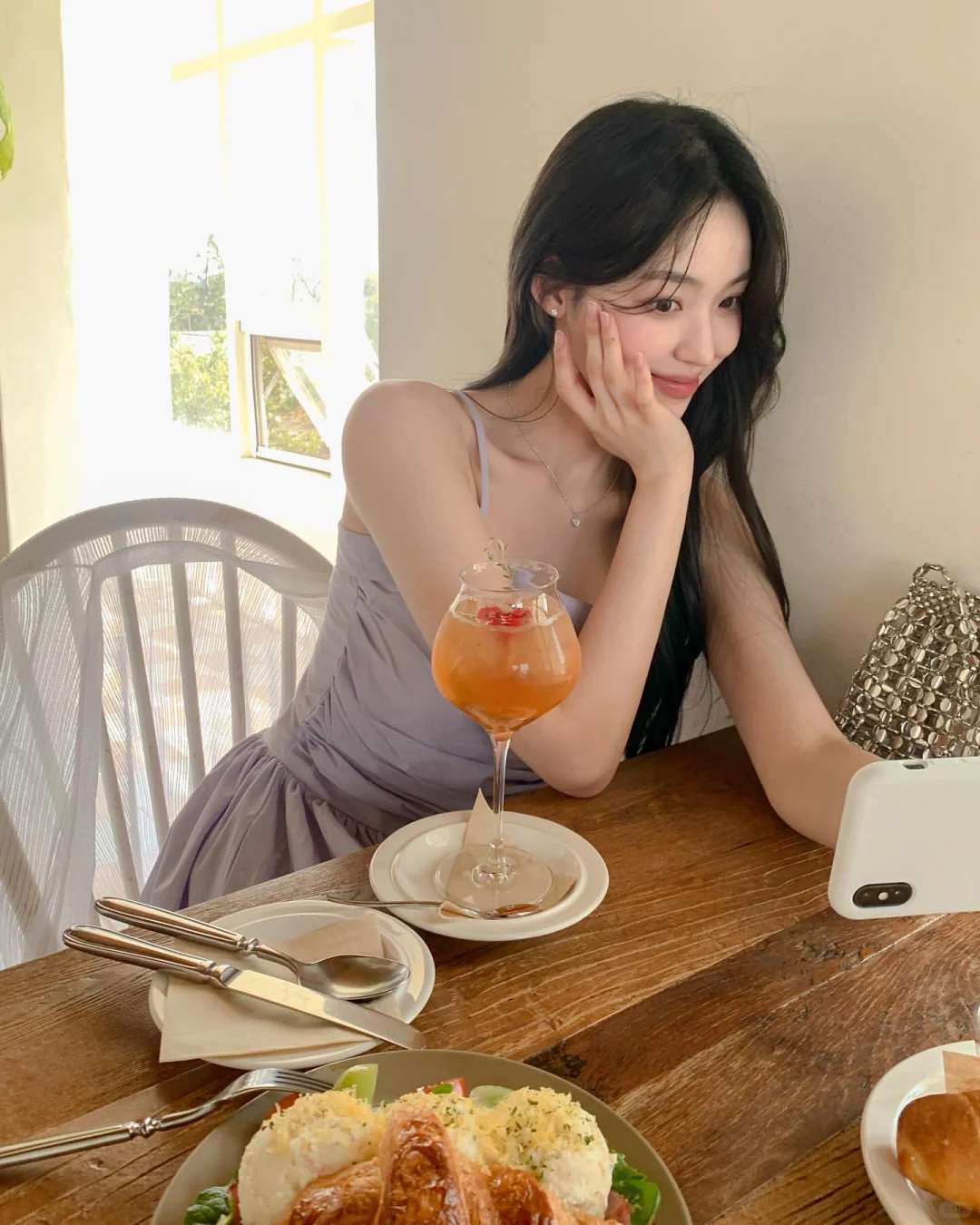 仙女落泪！这条淡紫色吊带裙绝了💖