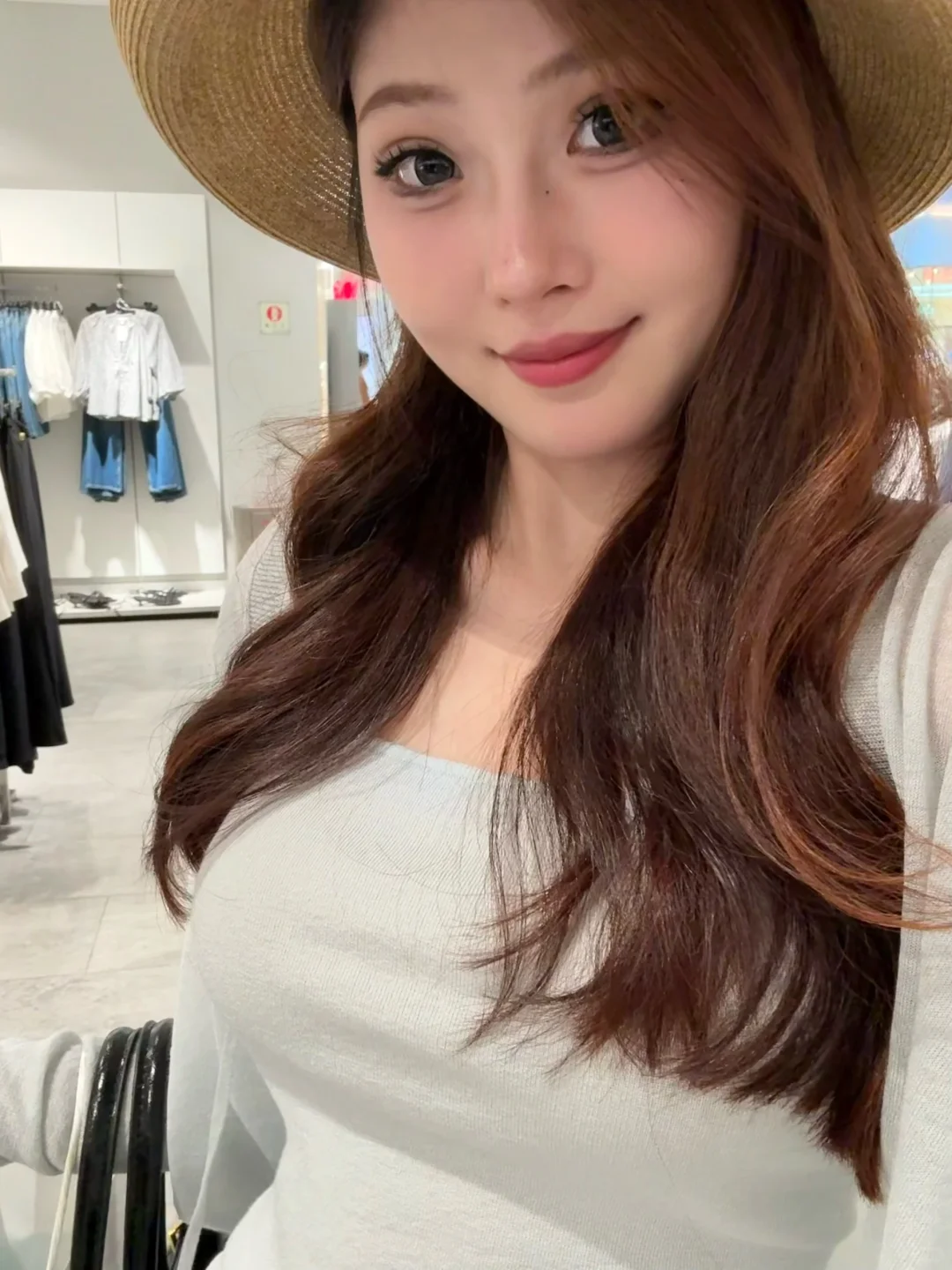 一眼美女感的温油大姐姐