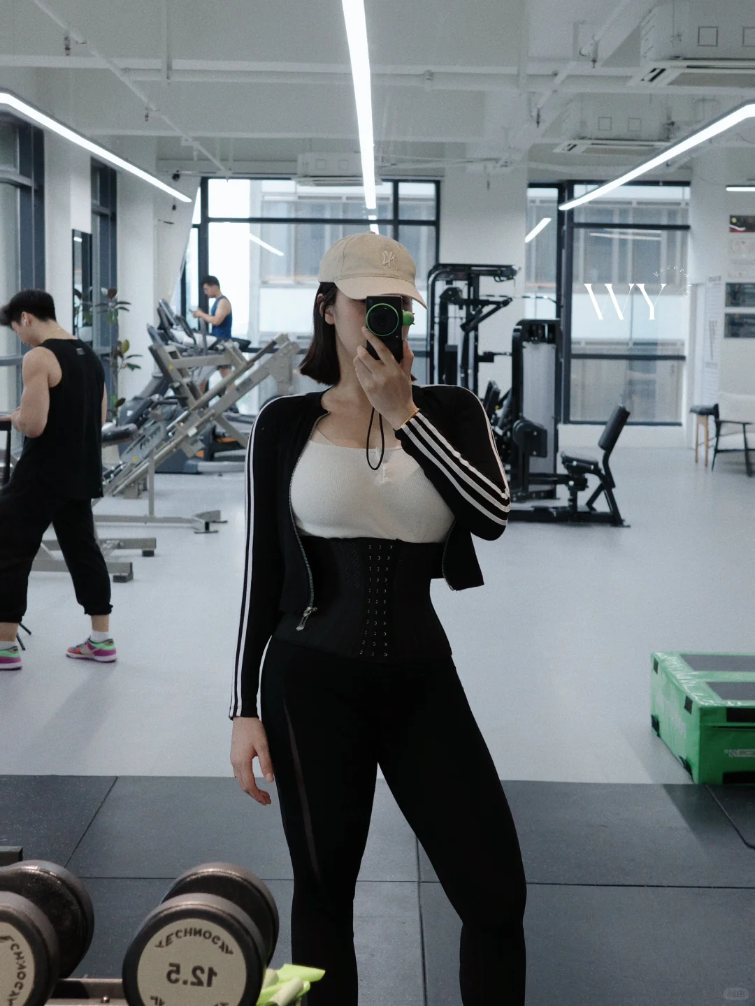 177cm🍑｜女教练｜ootd🧡