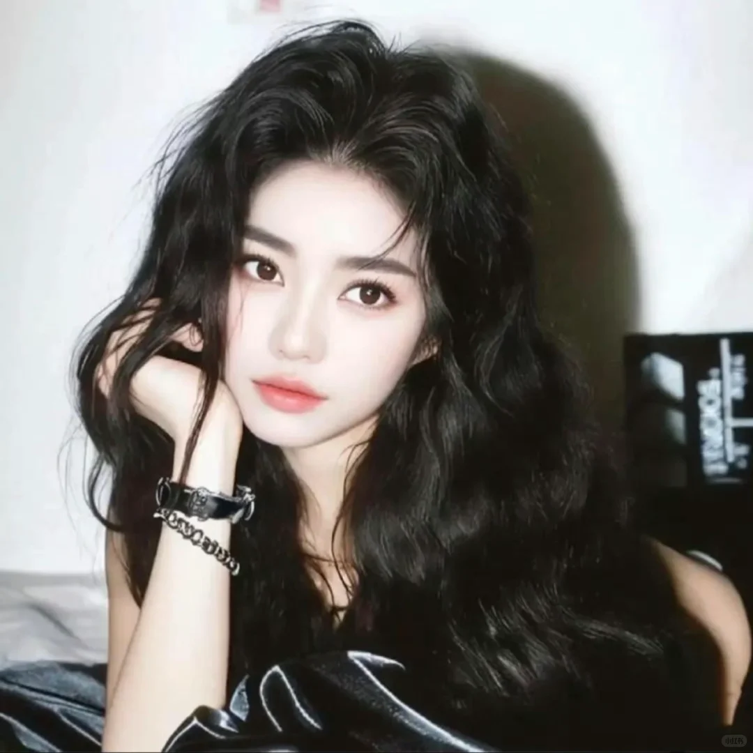 𝙒𝙚𝘾𝙝𝙖𝙩｜超好看的生命力女生头像~