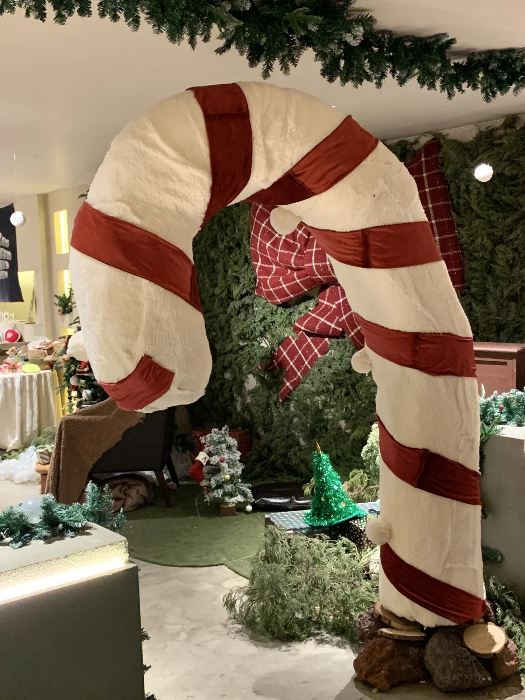 杭州约拍 韩女氛围轻松拿捏🎄