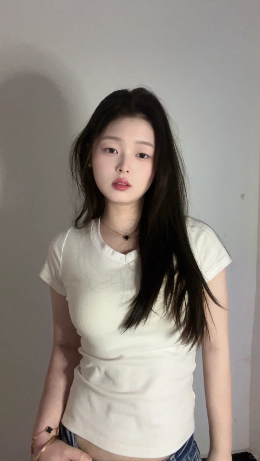 这组真的好自然好清冷好韩！