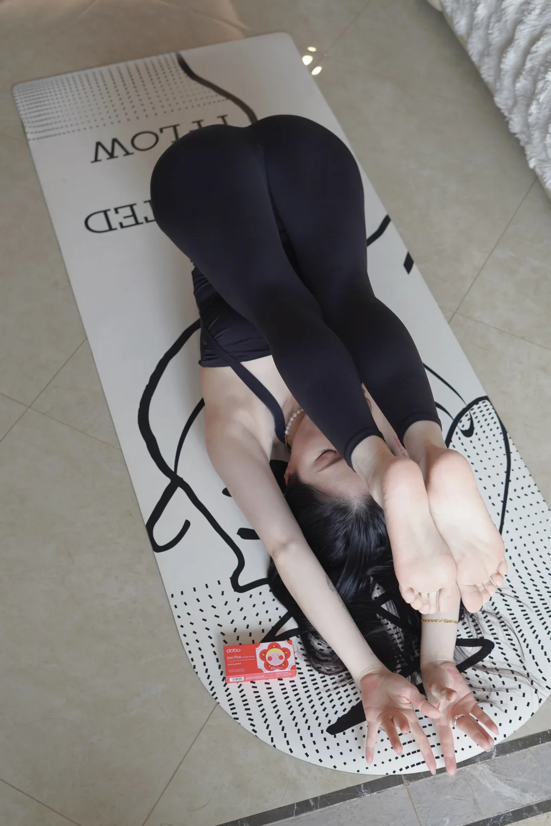 居家瑜伽｜溪流奔快，不顾青山碍。