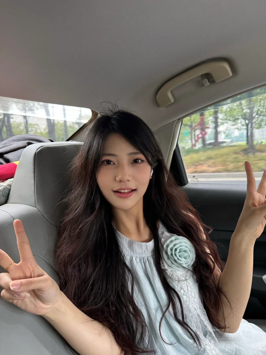 无美颜无滤镜纯原相机实况下的我