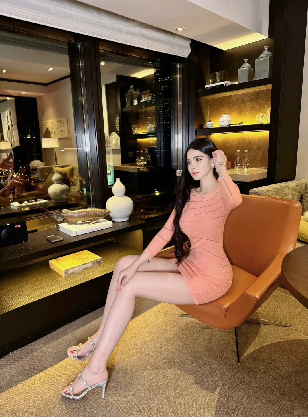 认真对待感情然后给朋友们提供了很多笑话