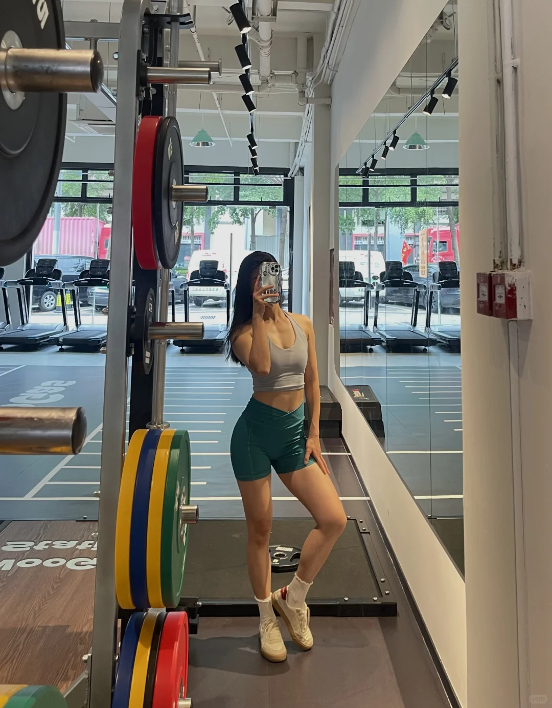 👭女孩子健身要练胸吗？