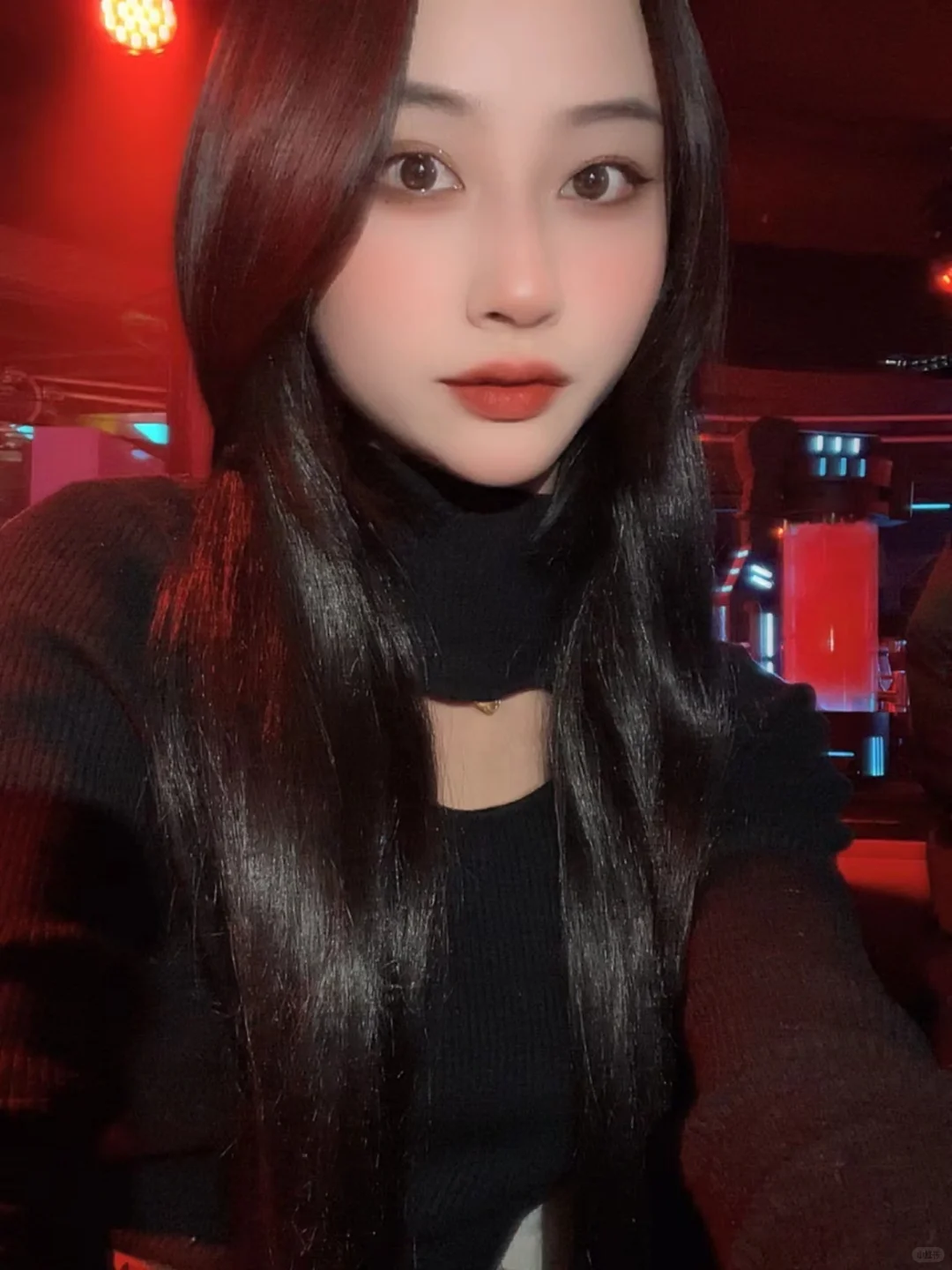 笨蛋，不喝酒你怎么会有机会嘛！！