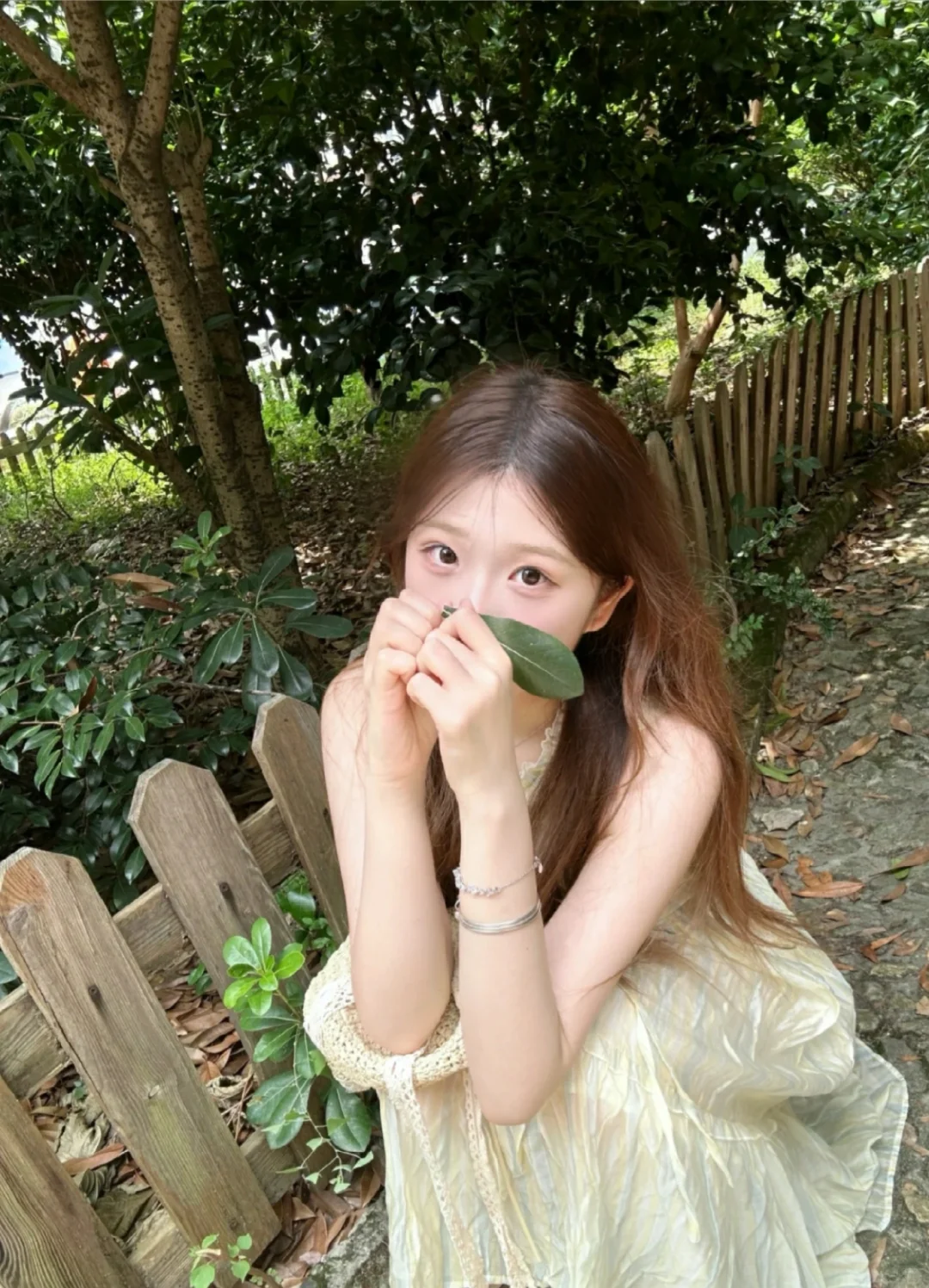 美女的事情少管
