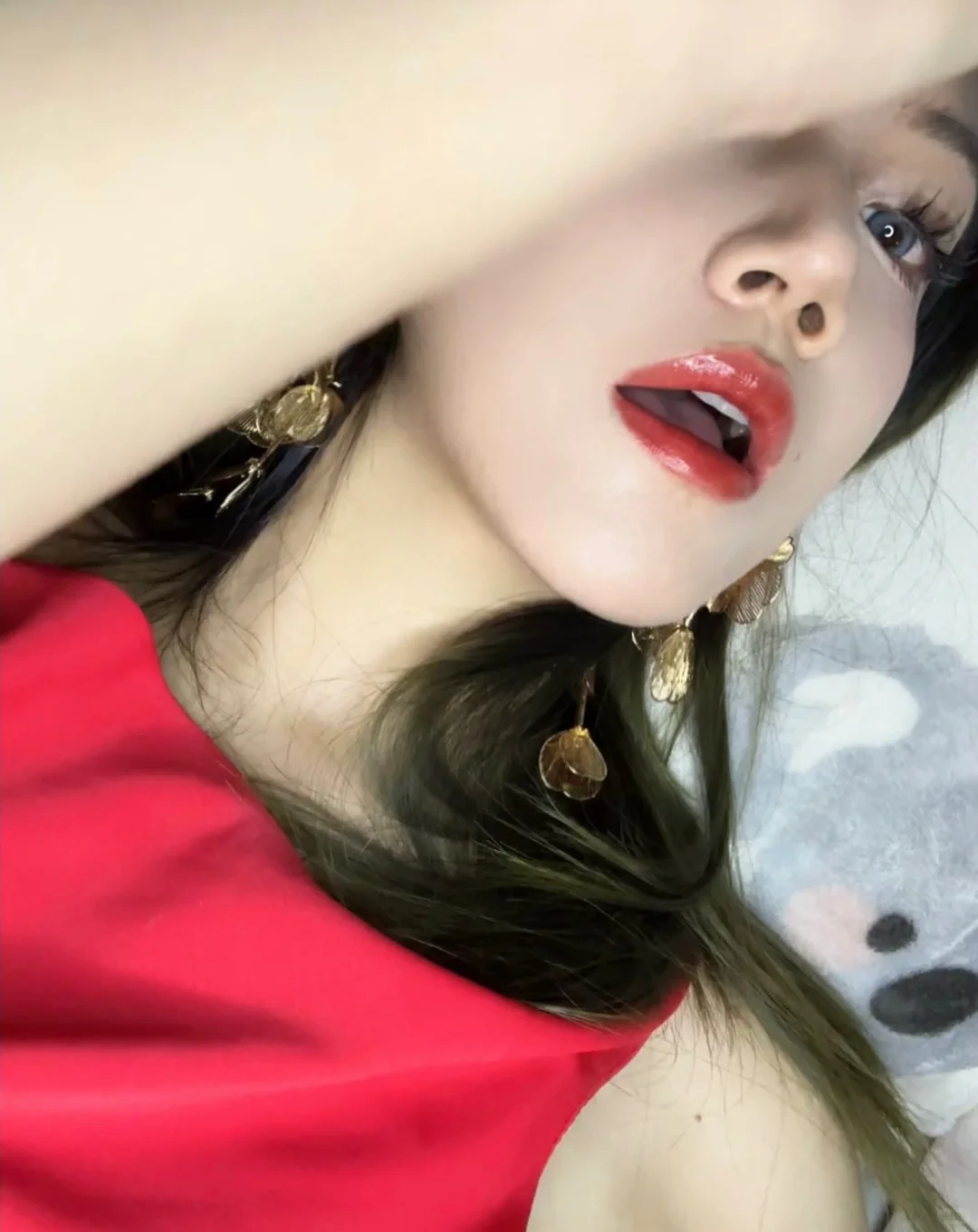 当我尝试御姐妆容…