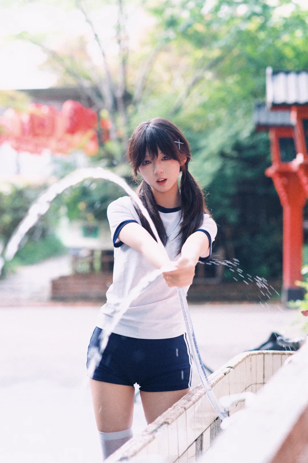 夏日泳池限定