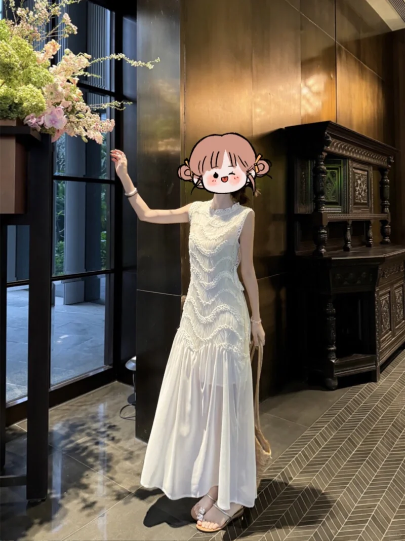 一条长度到脚踝还收腰的长裙👗