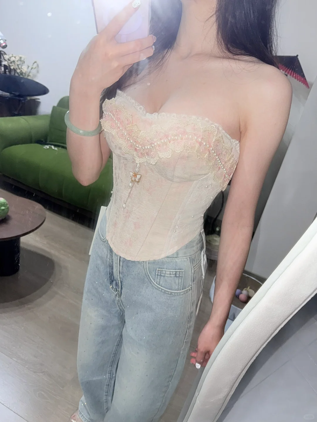 被这件小胸衣美到了