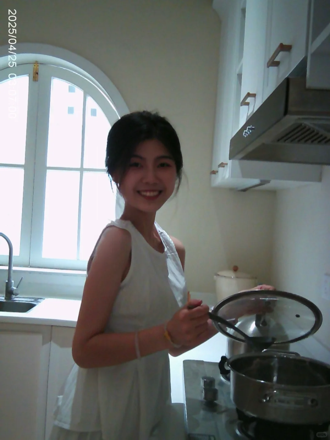 没有人觉得人妻感是个褒义词吧