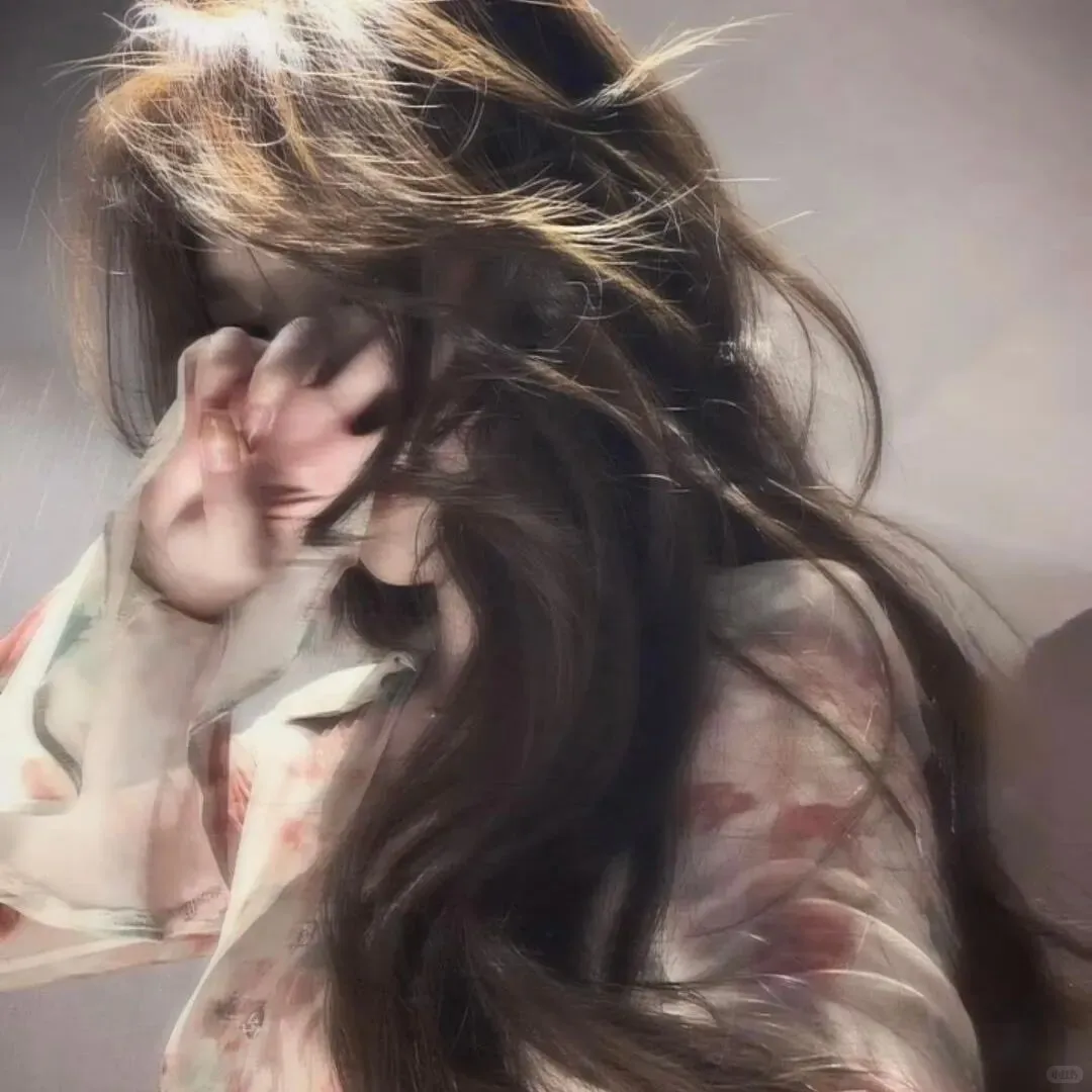 𝐒𝐡𝐚𝐫𝐞丨一眼就爱上的头像