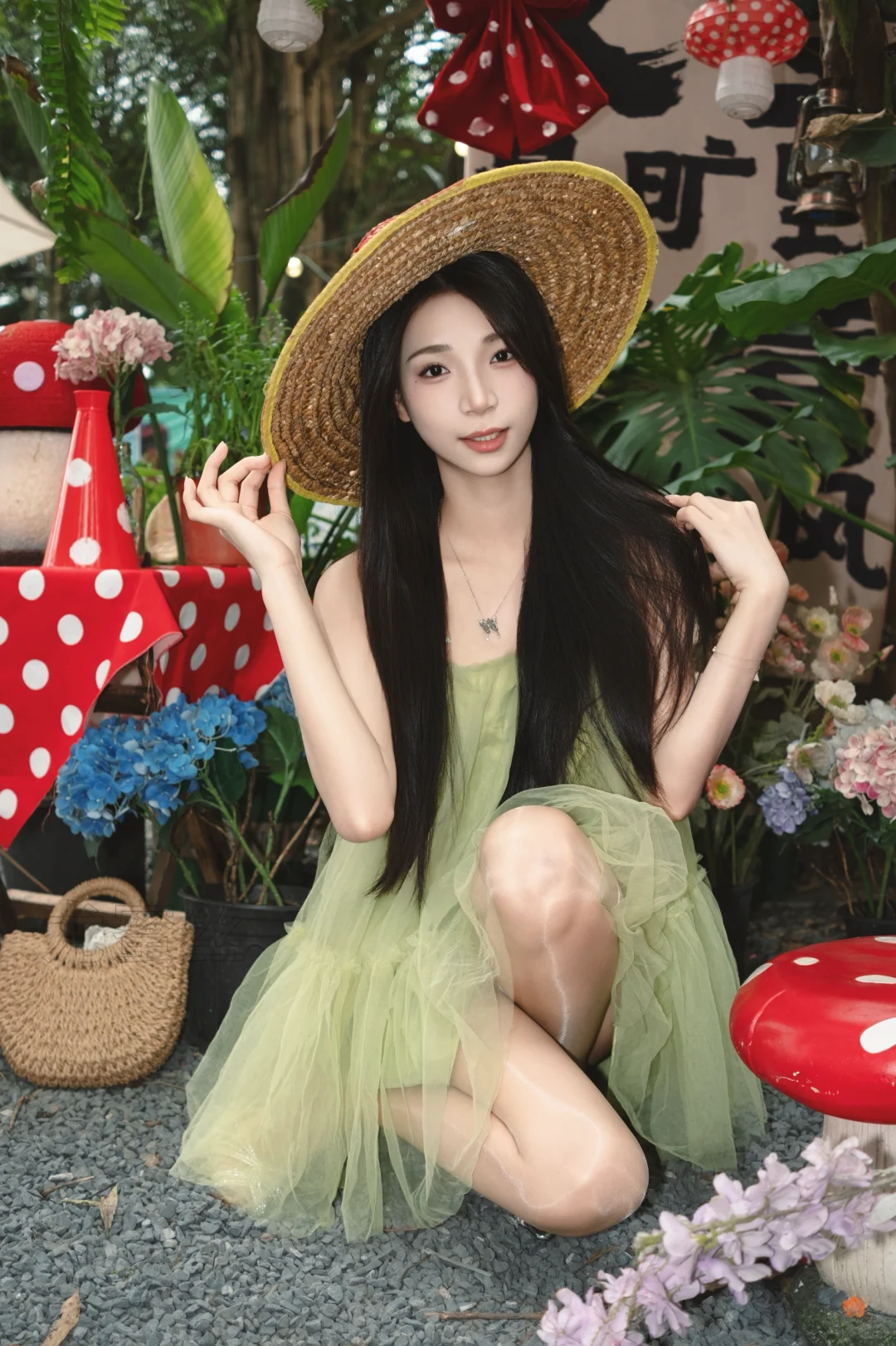 夏日小房子🏠氛围感 绿丝裙
