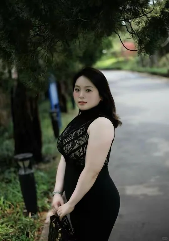 丰满的女人