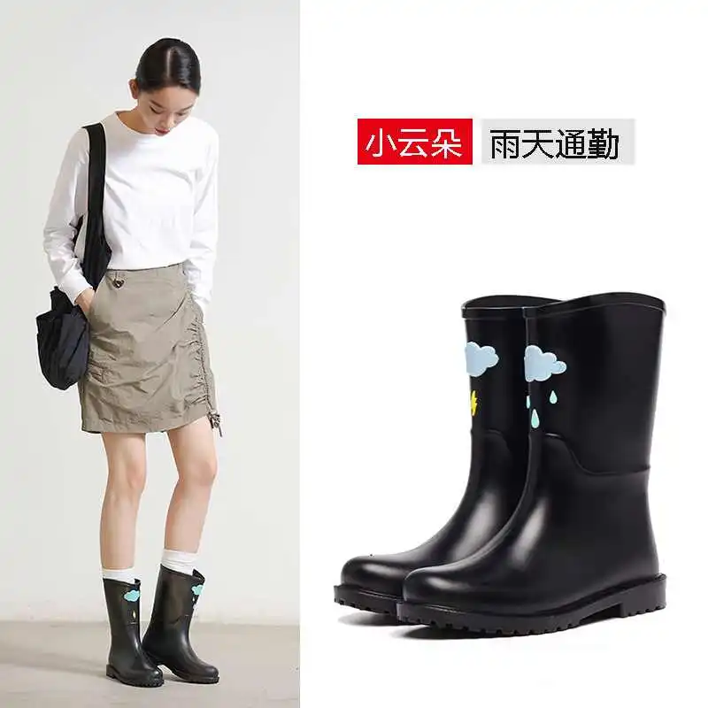 新型大人雨鞋女2025新款时尚外穿雨靴轻