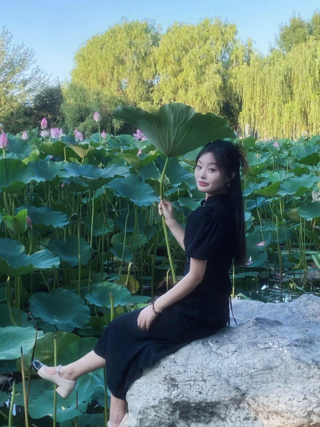 邯郸约拍模特推荐：婚纱 平面 写真都可