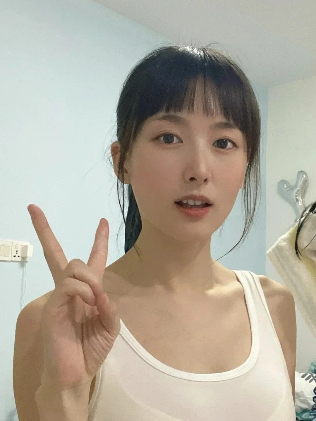 33岁 把钱花在脸上，美貌已达next level