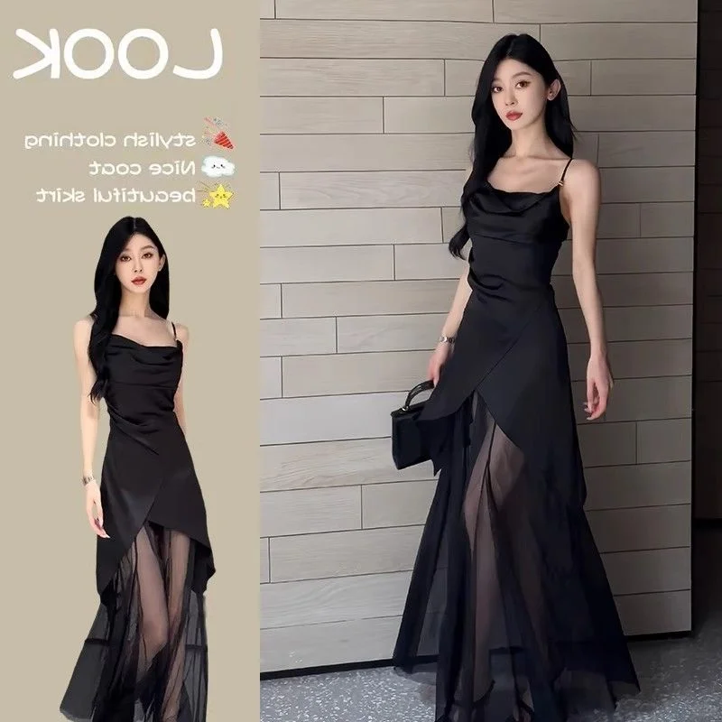 高级感的法式黑色网沙吊带裙👗