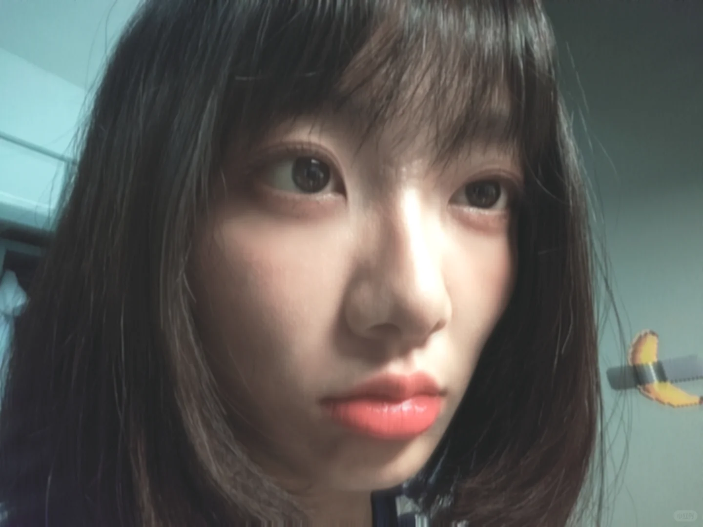 自然卷落泪 头发还是顺顺的好