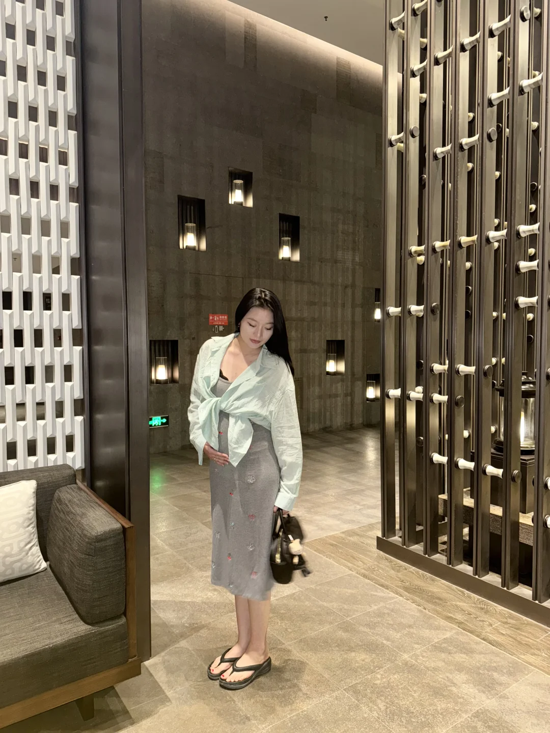 这件战袍成功把“怀了”伪装成“吃多了”
