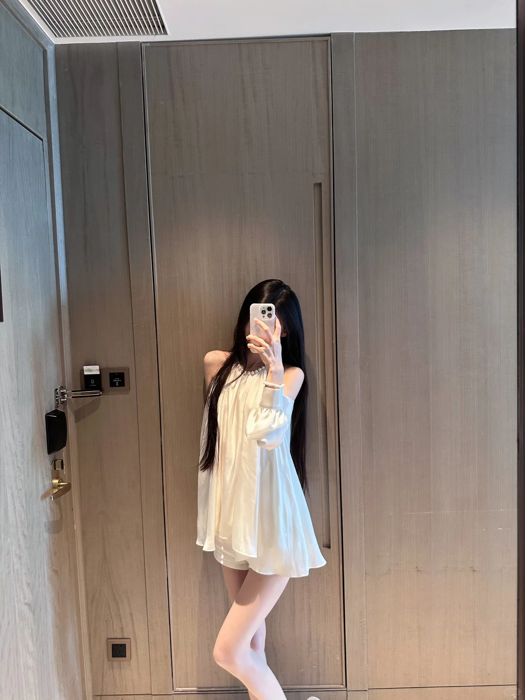 🤍white