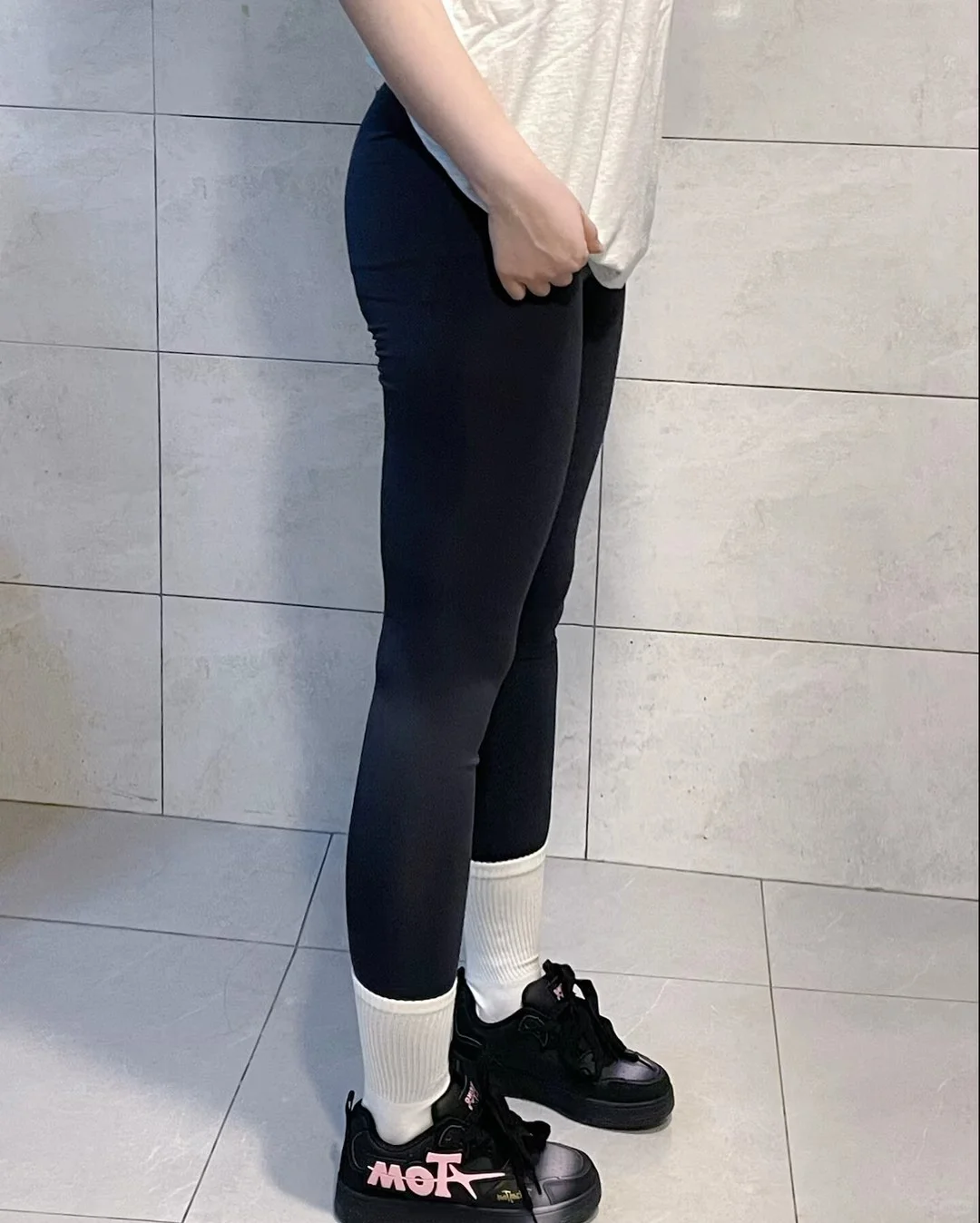 白t瑜伽裤