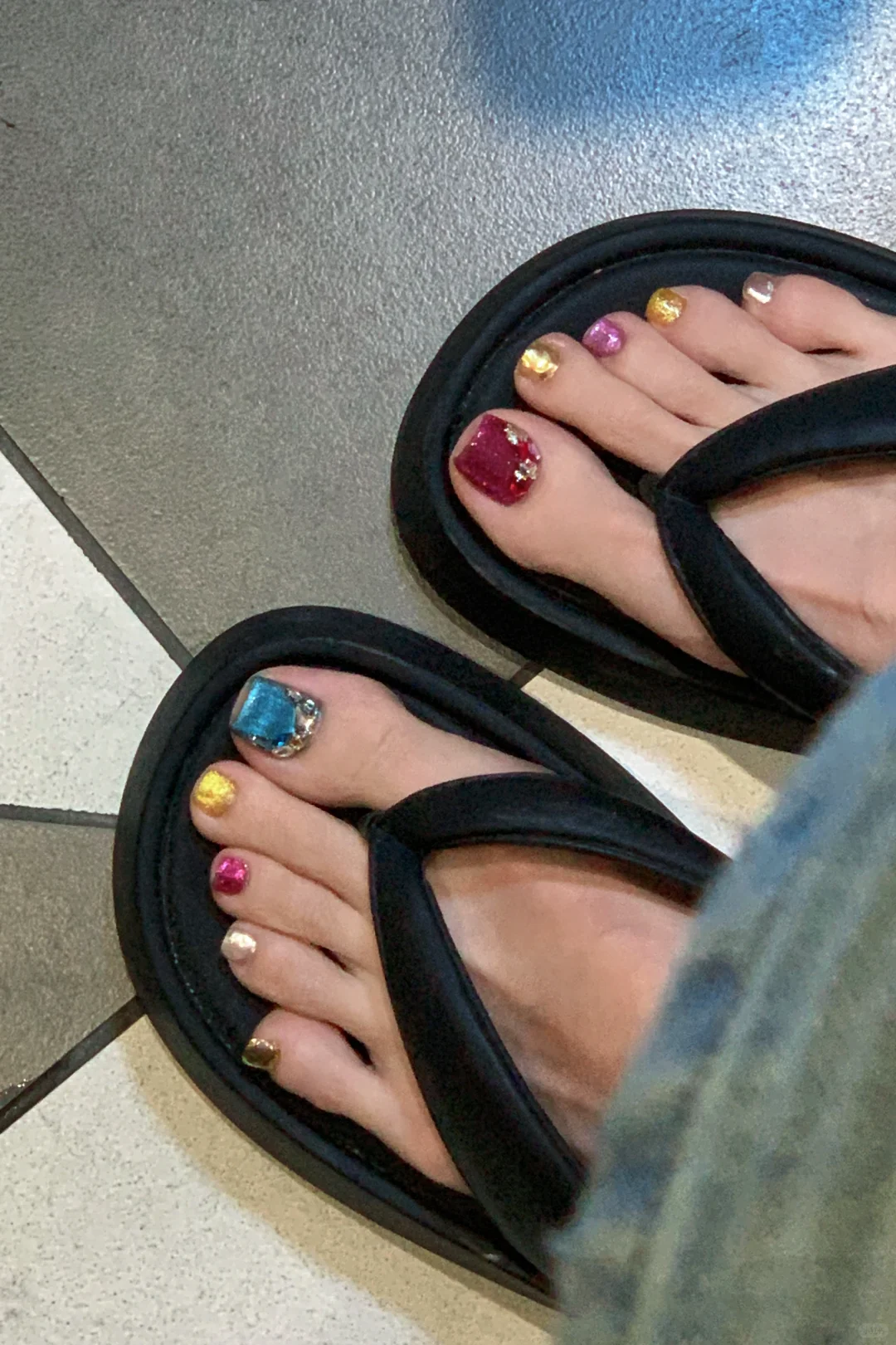老婆，夏天的脚美甲真的好好看呀！！！