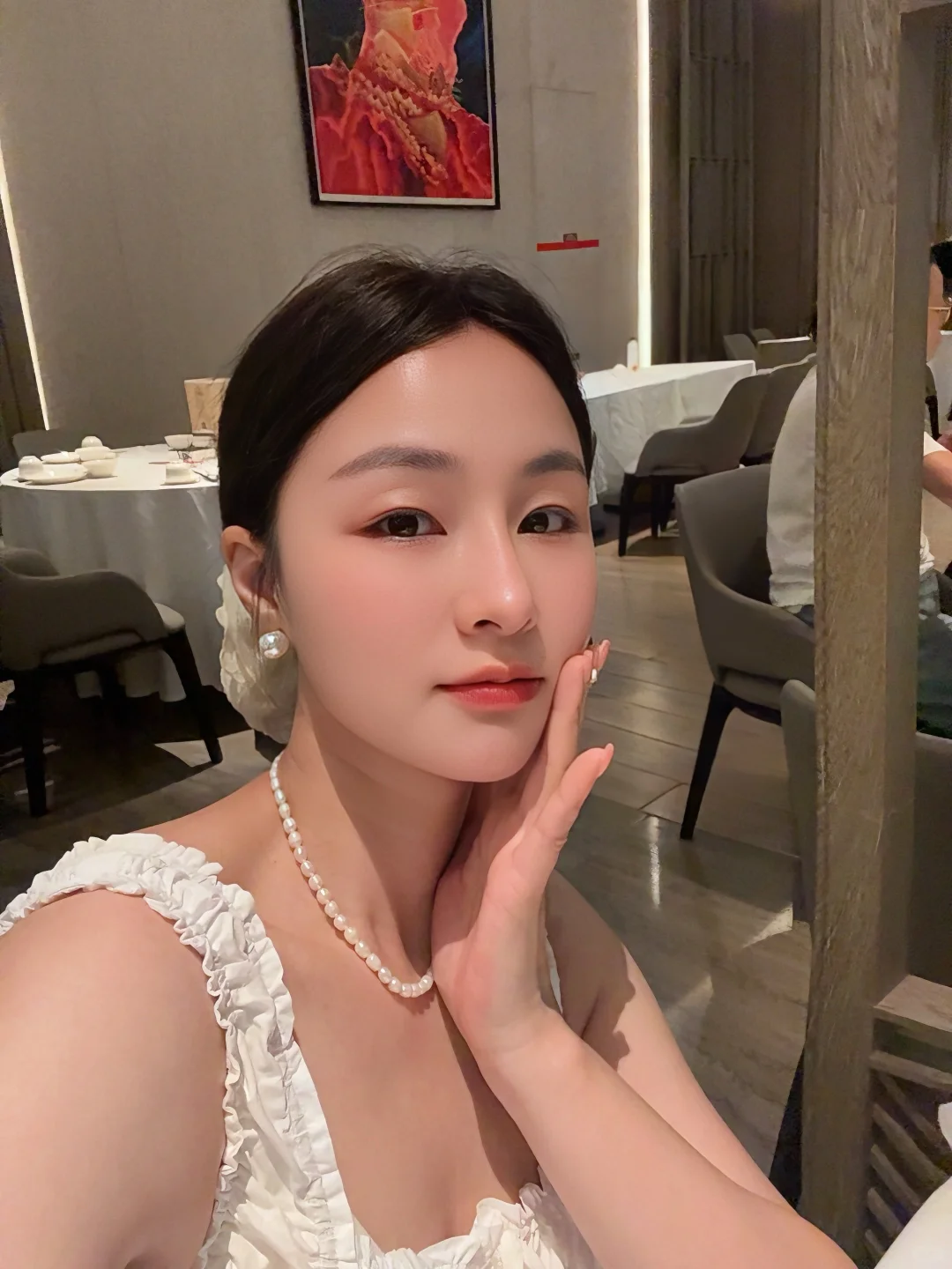 39岁，像少女还是少妇?都不定义？