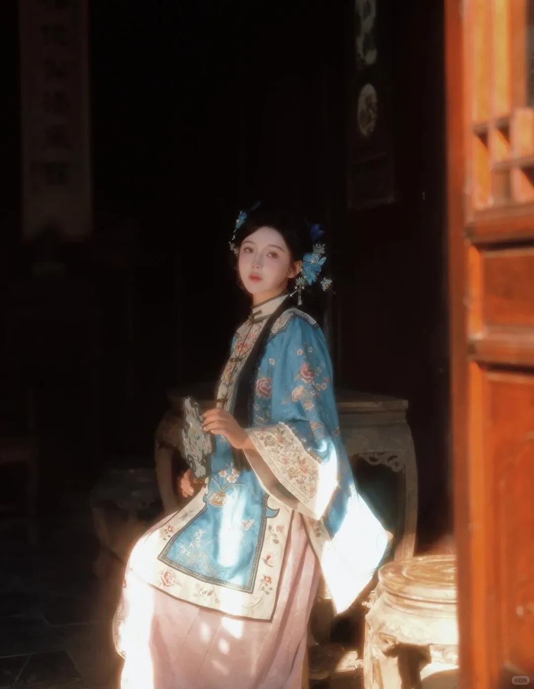 在西安拍了我的第一套清汉女写真