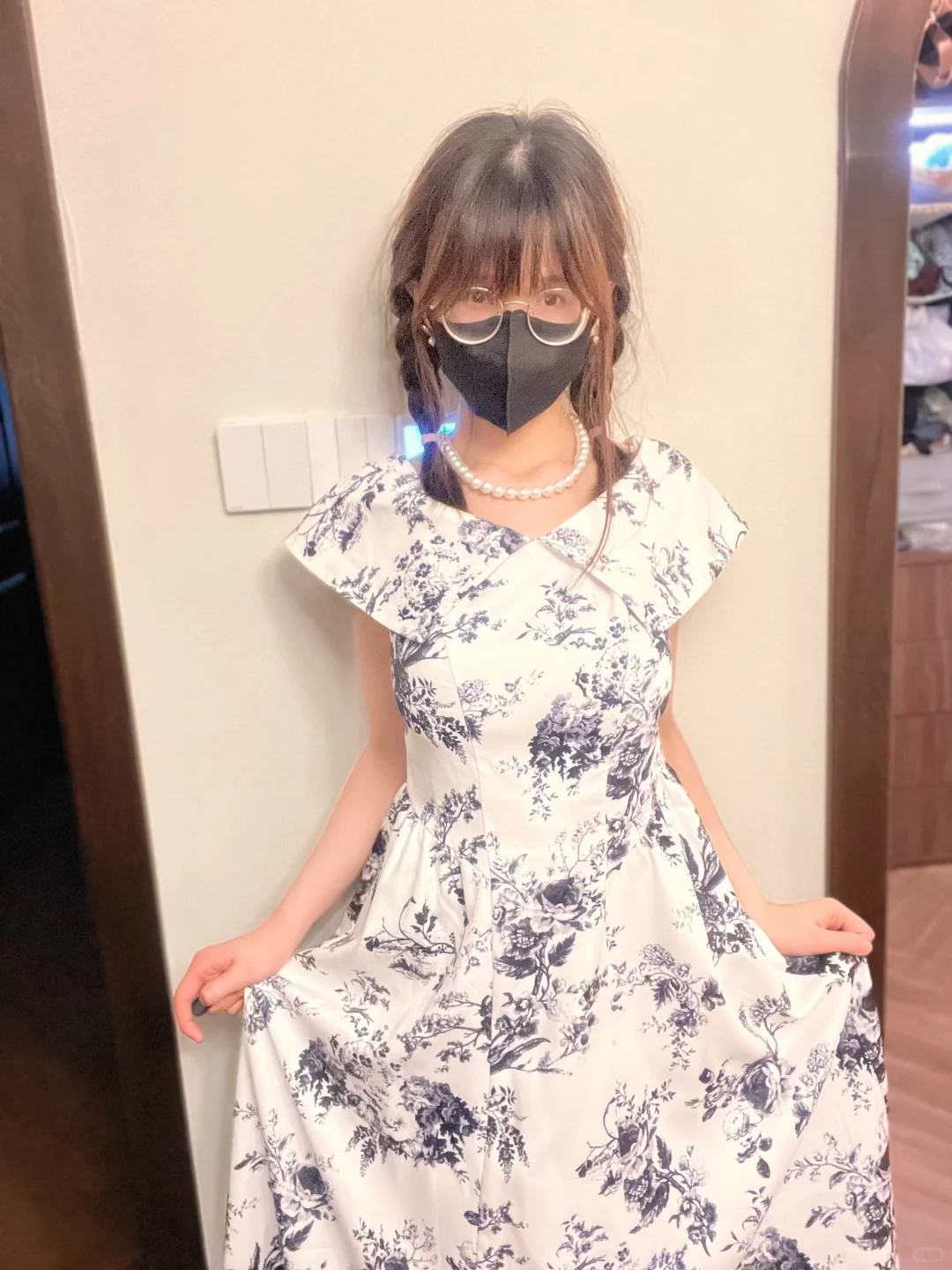 右划是反差还是人妻感呢