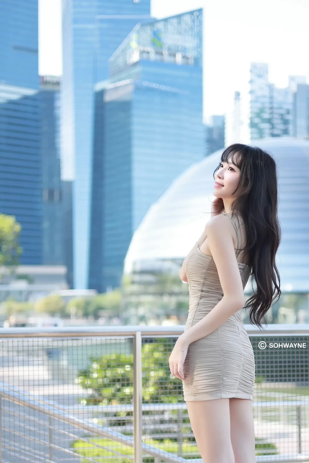 🇸🇬43岁离异少妇带一娃