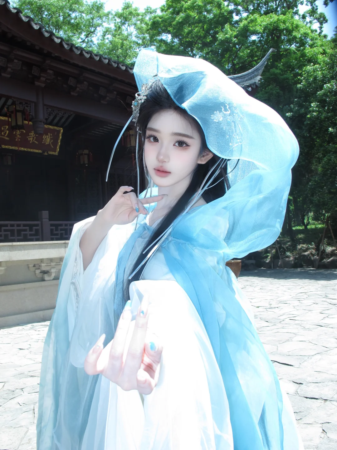 不思量 自难忘